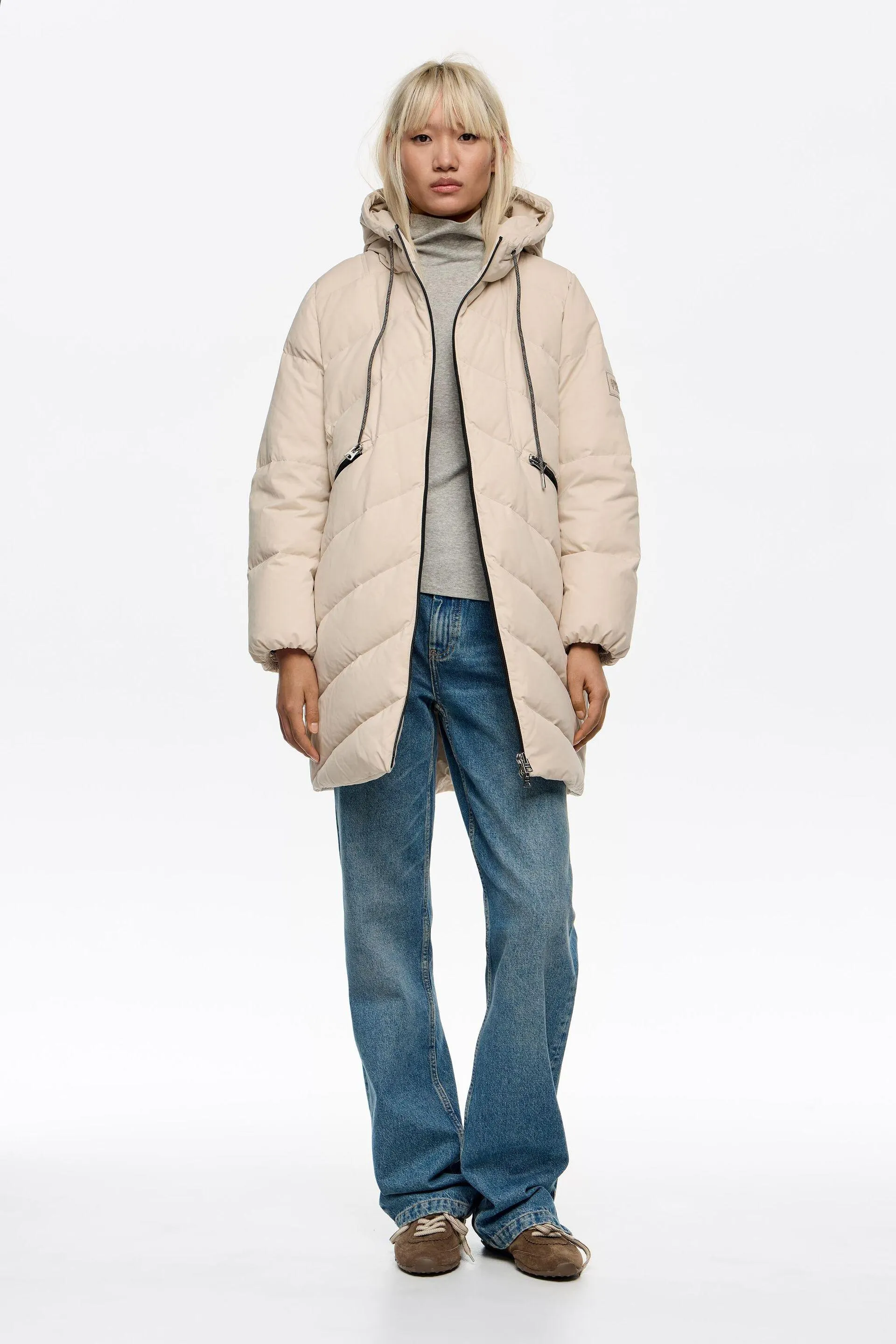 Plumífero plumón capucha recto marfil