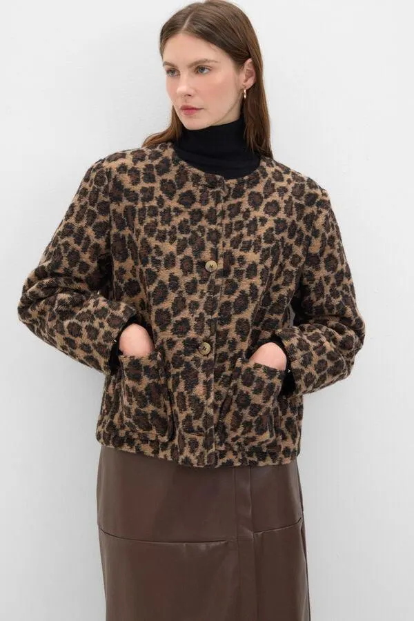 Chaqueta tejido animal print