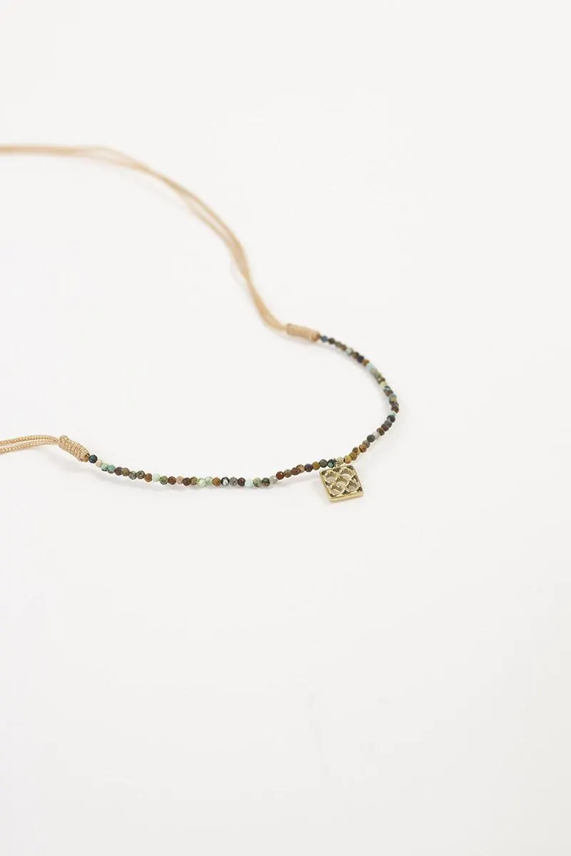 Collar abalorios camel