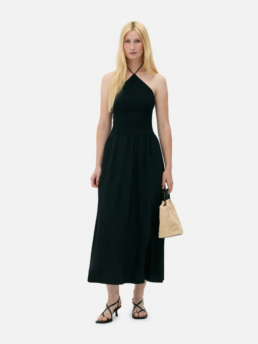 Vestido largo con escote halter