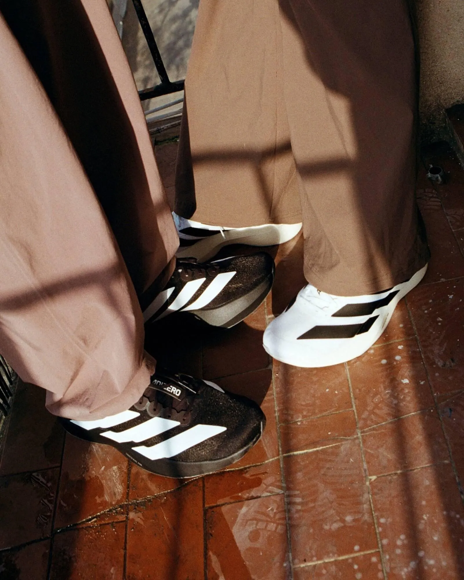 Catálogo de Folleto Foot Locker 28 de marzo al 10 de mayo 2025 - Página 3