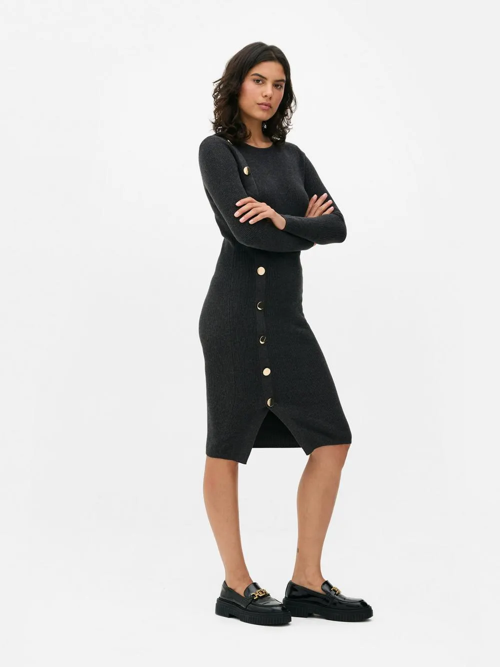 Vestido de punto con botones laterales