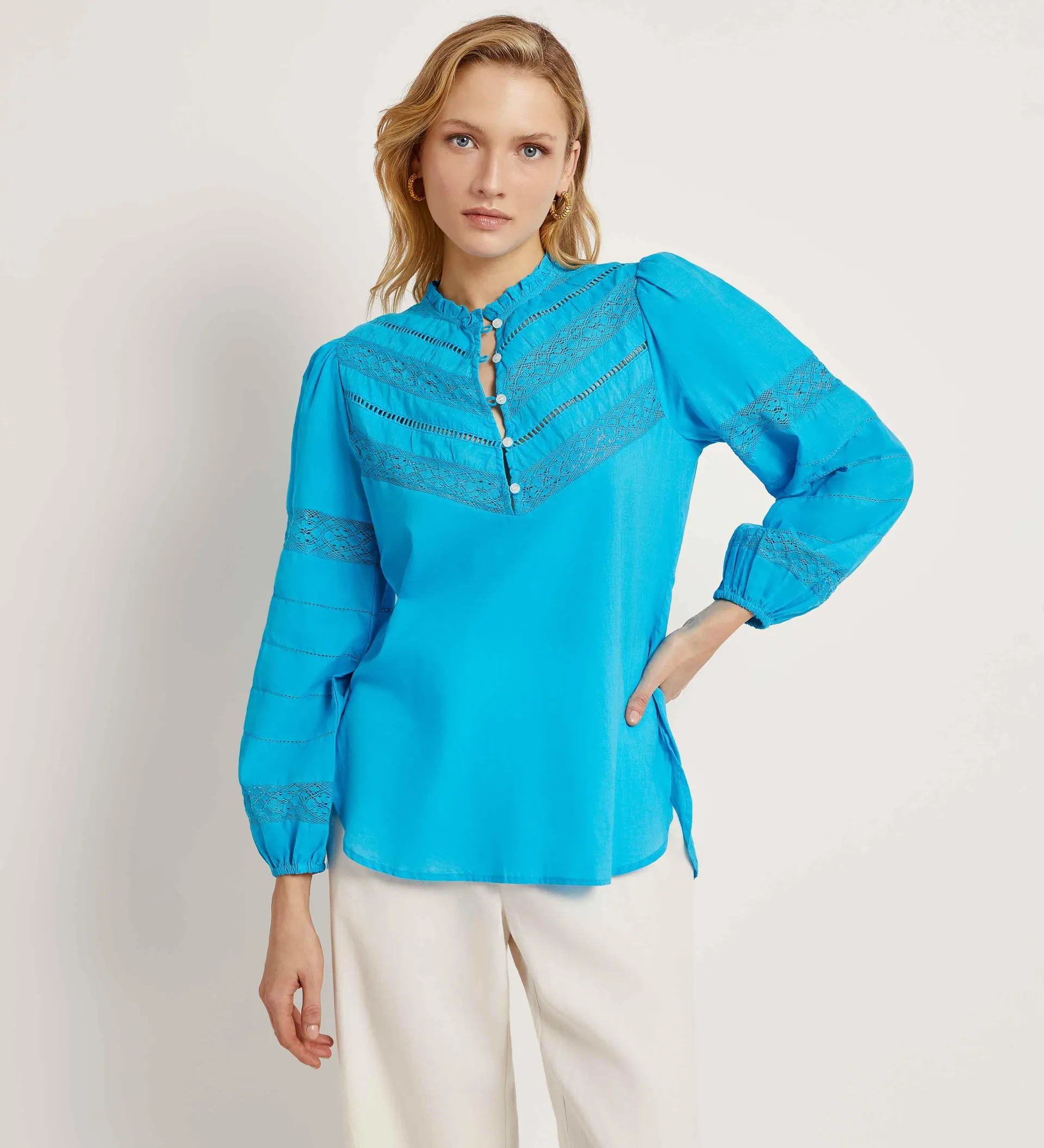 Blusa manga larga cuello mao