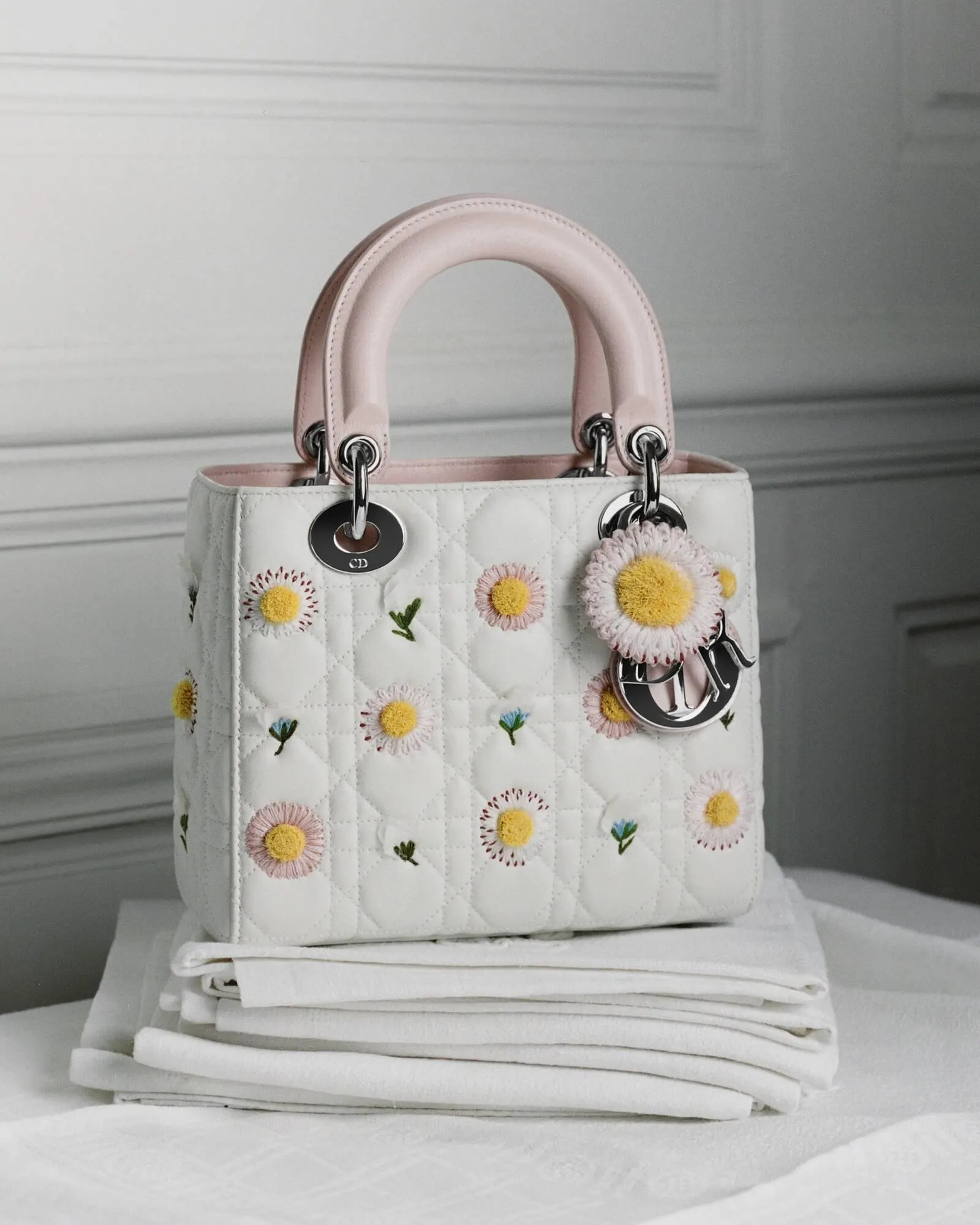 Catálogo de Folleto Dior 25 de febrero al 10 de marzo 2026 - Página 2