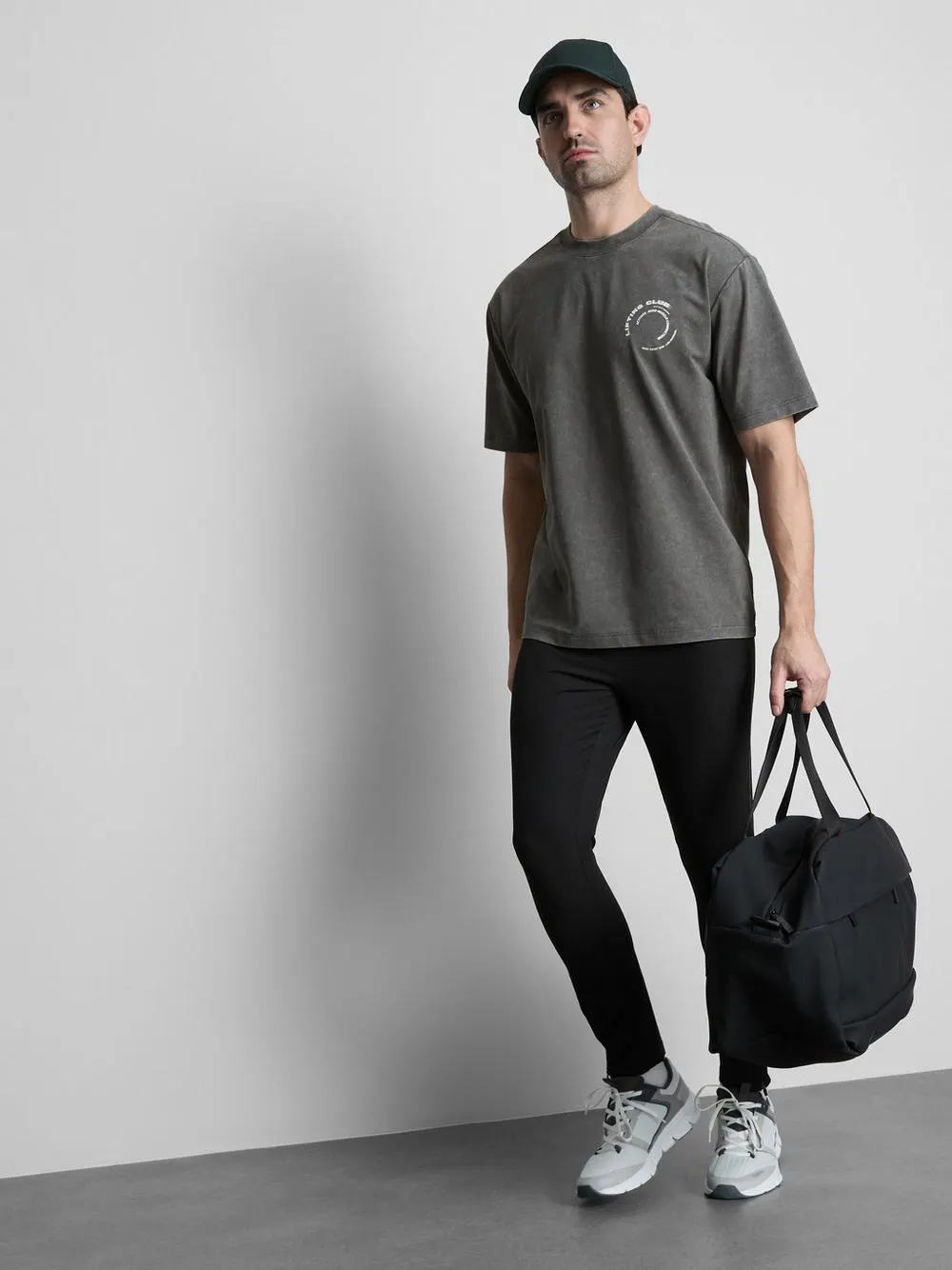 Camiseta deportiva de manga corta con efecto lavado