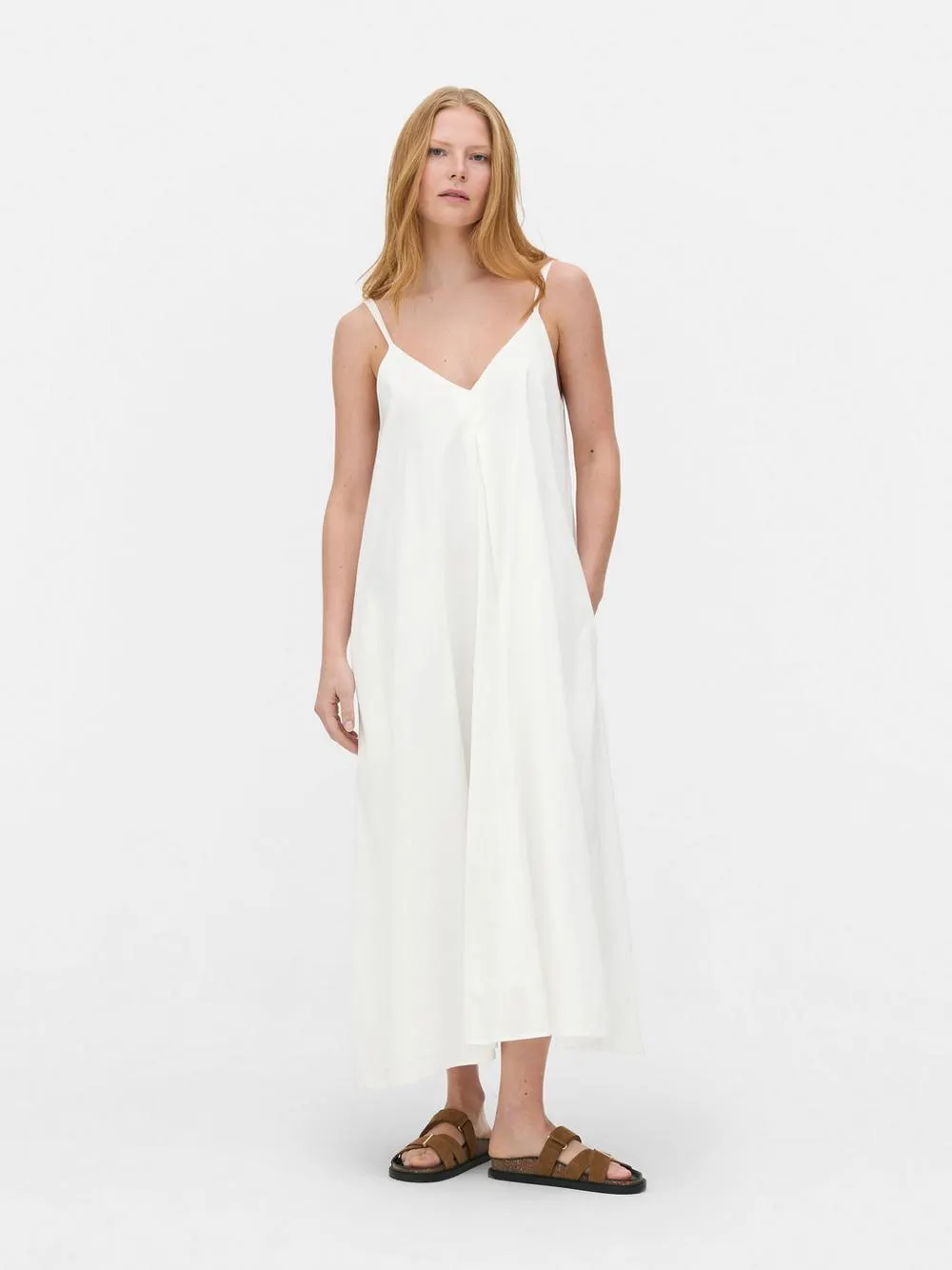 „The Edit“ Maxikleid mit V-Ausschnitt