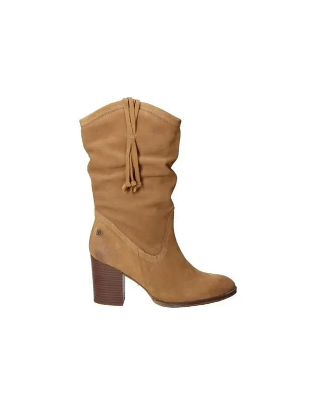 Botas para mujer con tacón Mustang MTNG 53882 en taupe