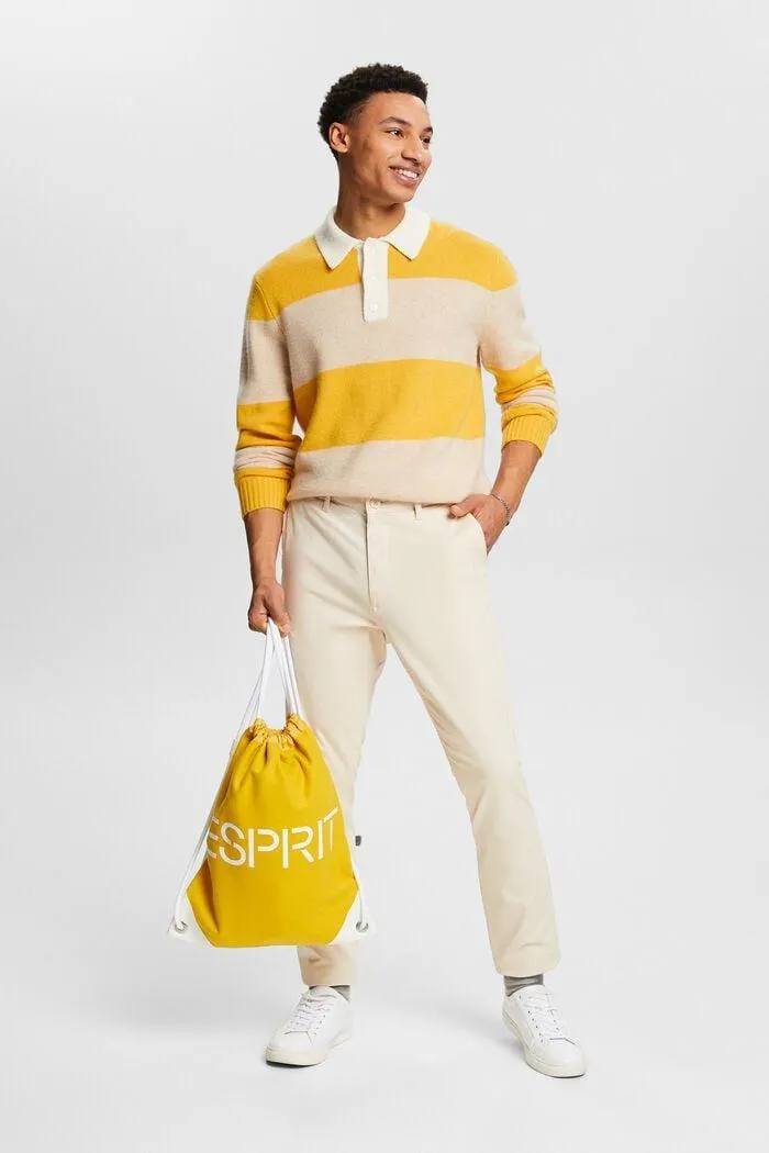 Pantalón chino slim leg