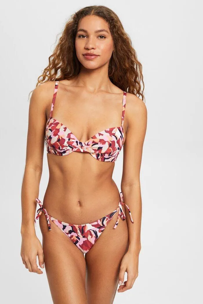 Top de bikini con estampado floral, con aros y relleno