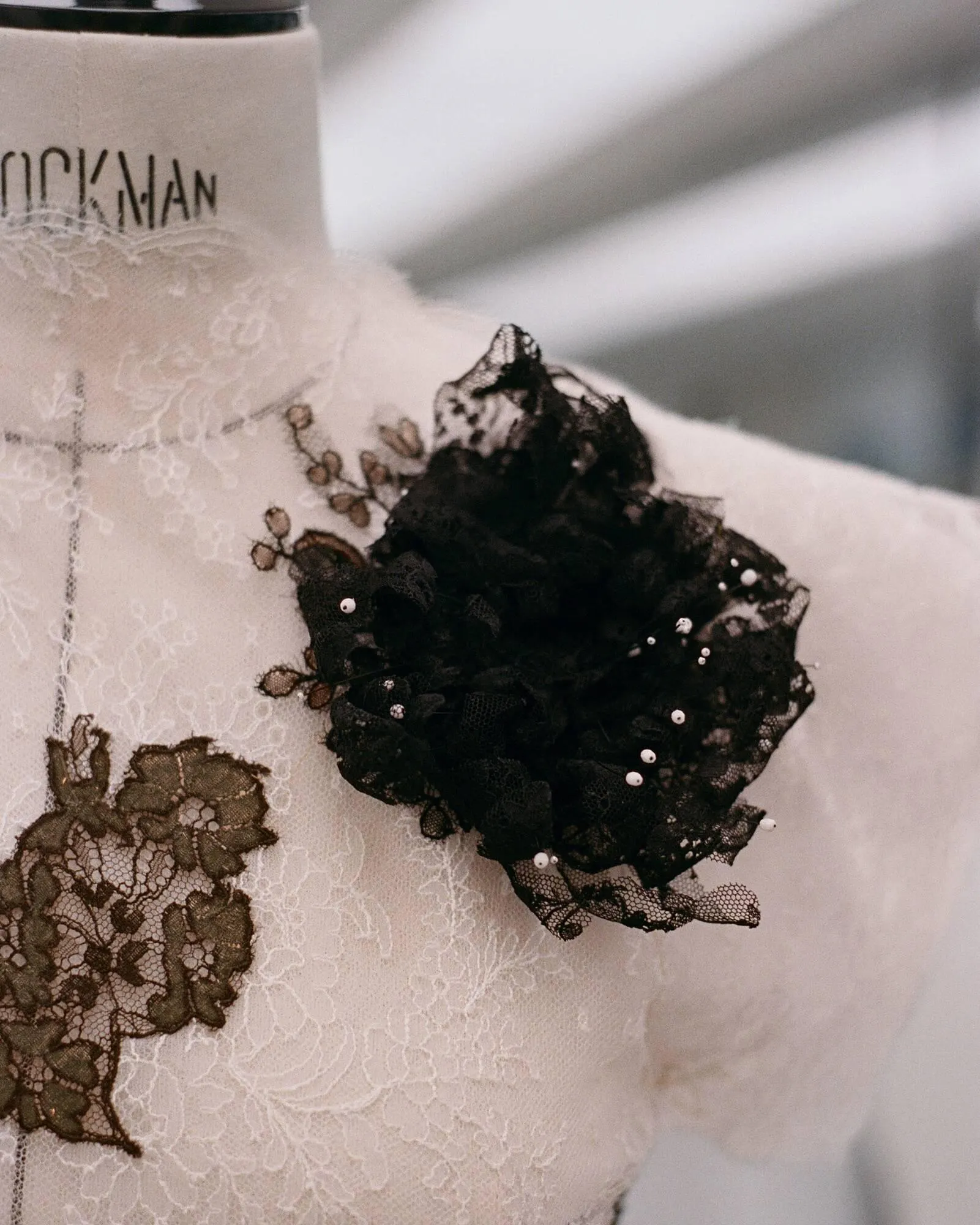 Catálogo de Folleto Dior 8 de marzo al 9 de mayo 2026 - Página 2