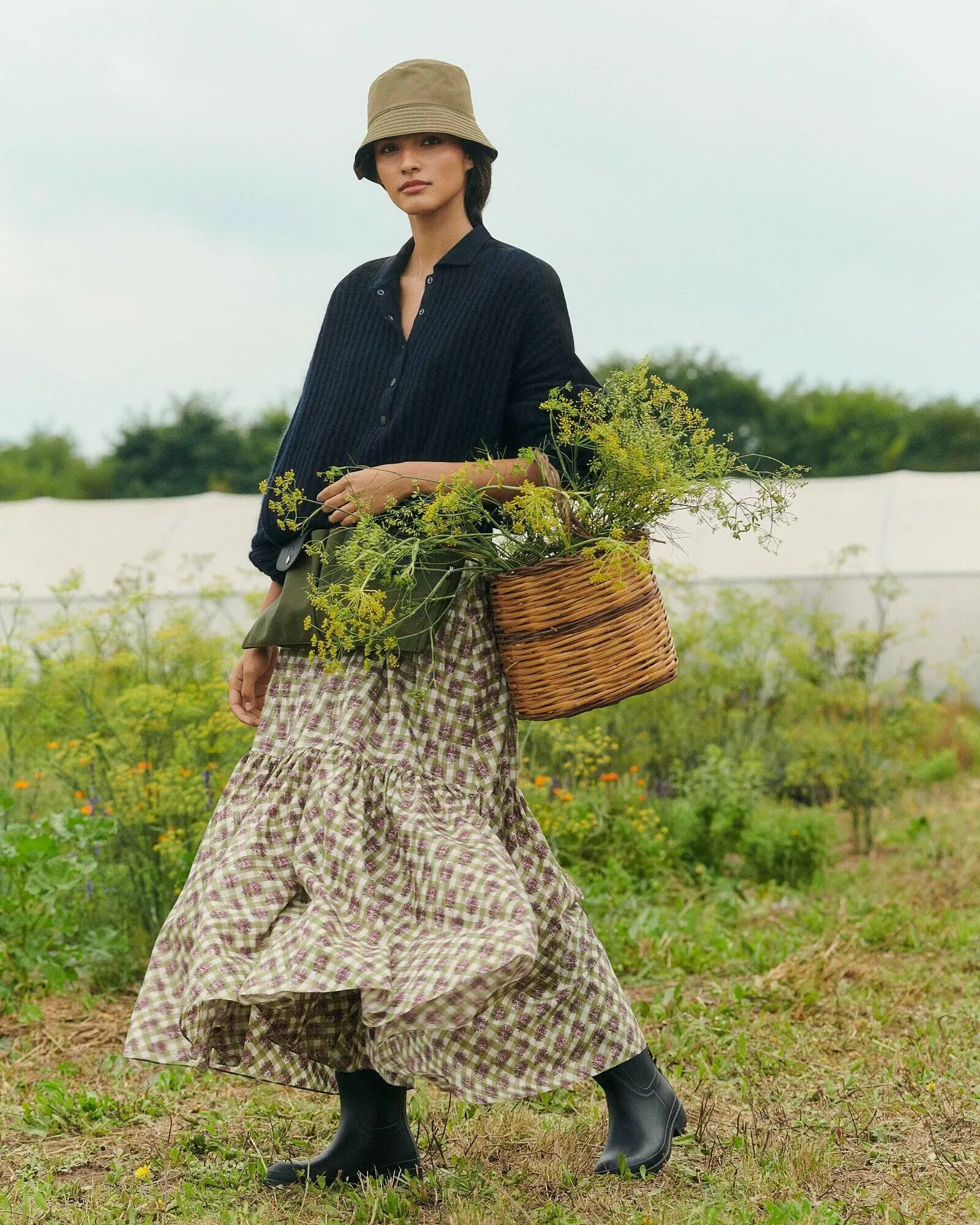 Catálogo de Folleto Longchamp 27 de febrero al 5 de abril 2025 - Página 3