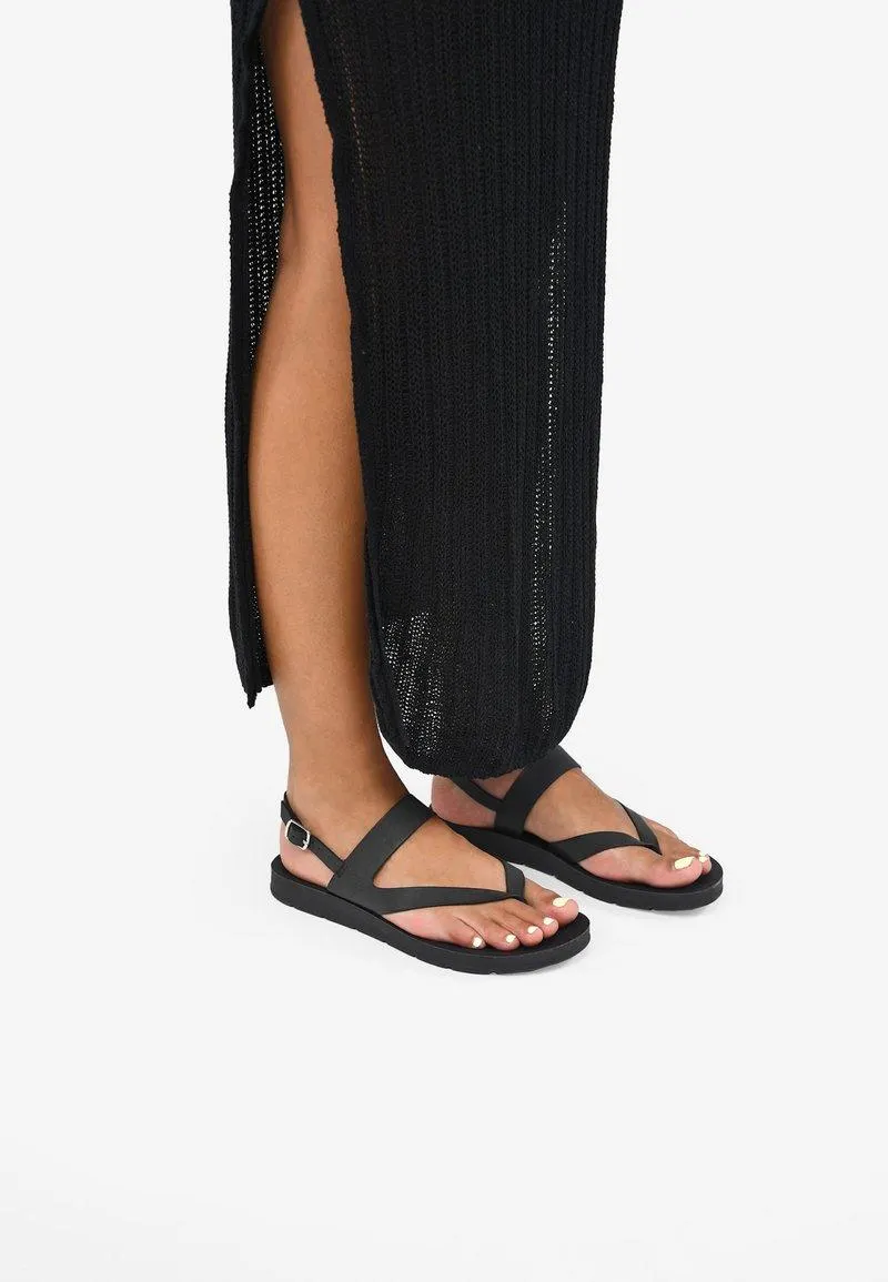 DEDO CON HEBILLA - Sandalias de dedo - black