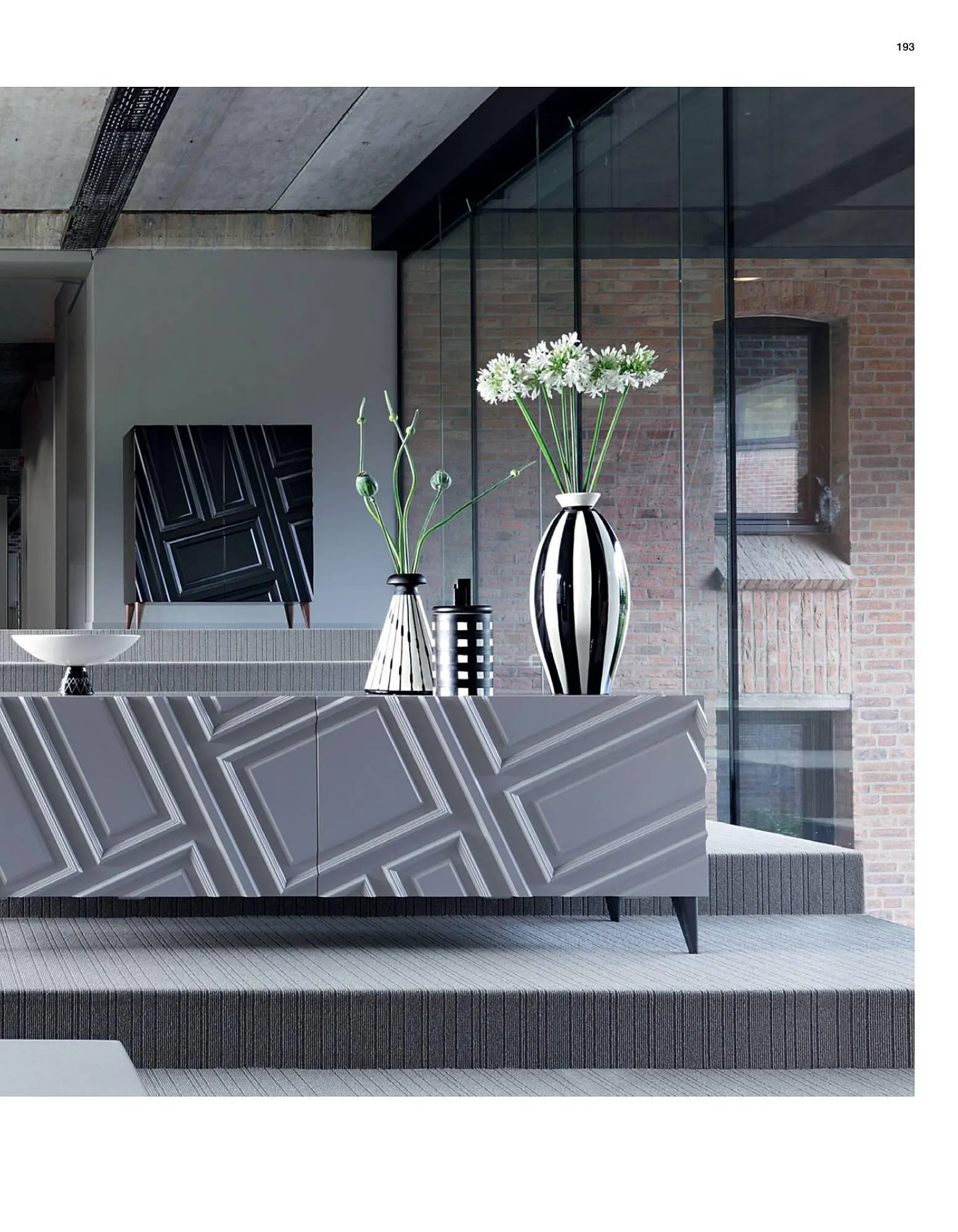 Catálogo de Folleto Roche Bobois 2 de febrero al 28 de diciembre 2024 - Página 195