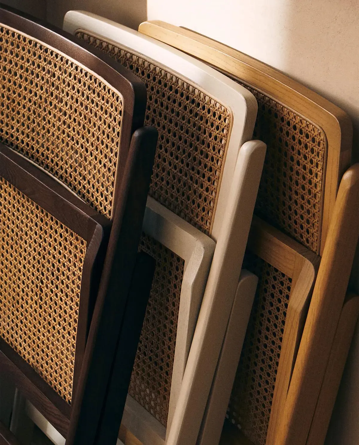 SILLA PLEGABLE MADERA Y RATÁN