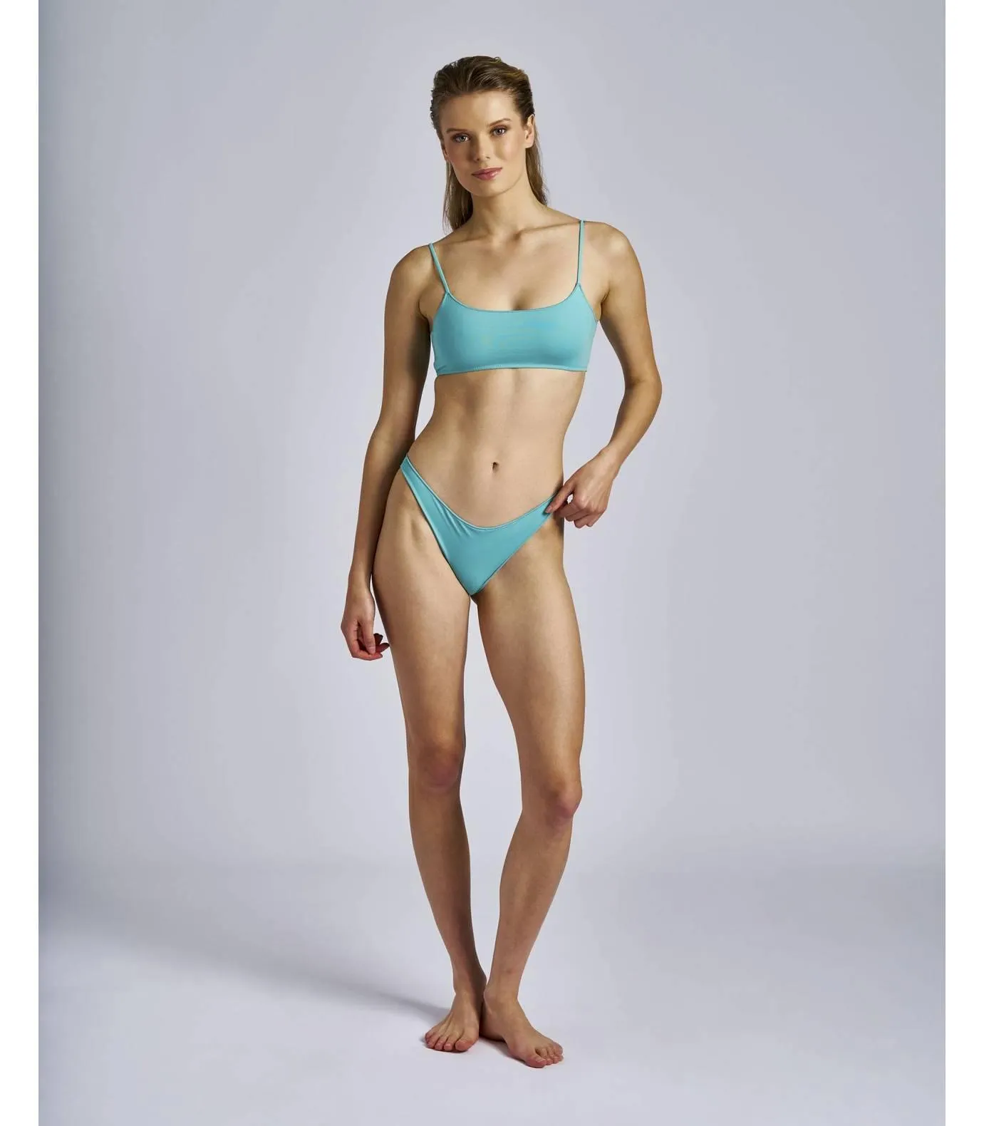Bikini tipo top con tirantes y braga andy color azul