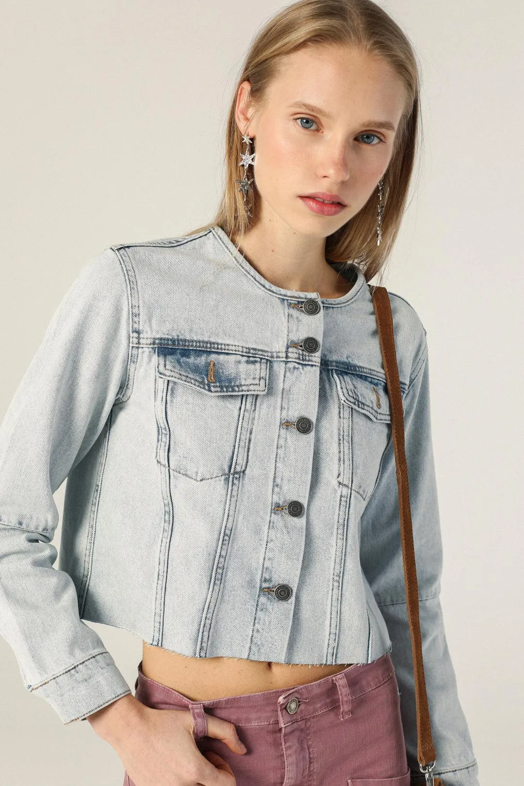 CROPPED DENIM JACKET