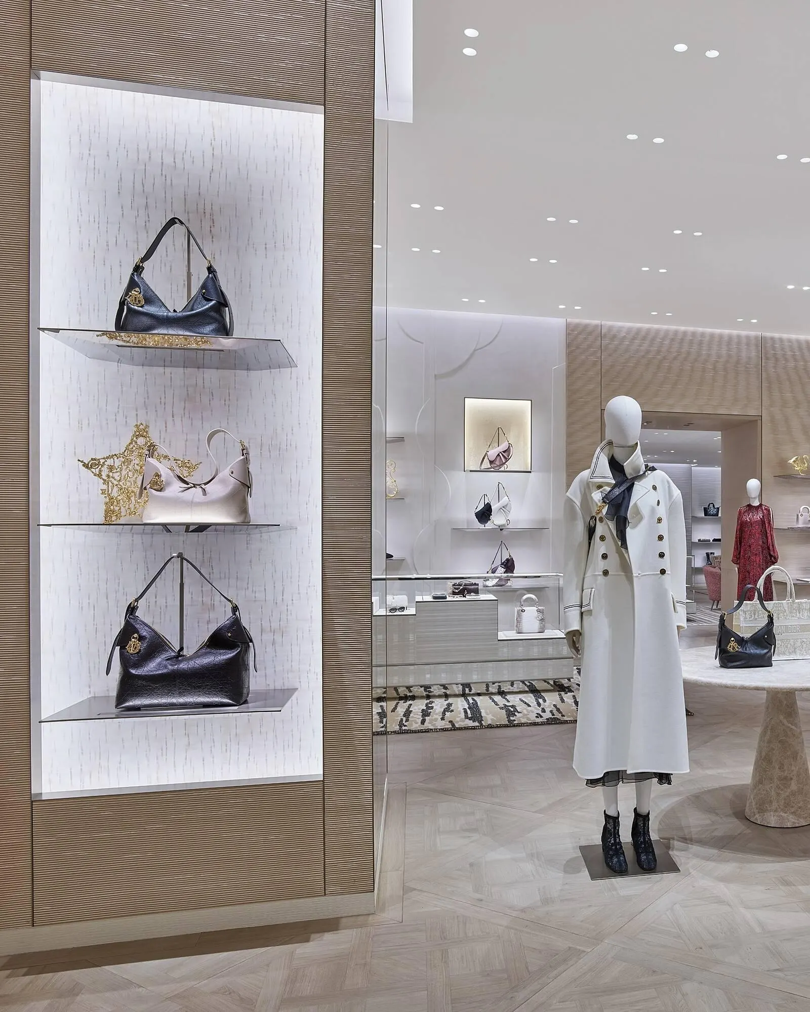 Catálogo de Folleto Dior 7 de noviembre al 6 de diciembre 2025 - Página 2