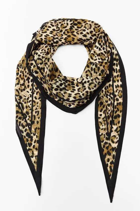 BANDANA ESTAMPADO ANIMAL