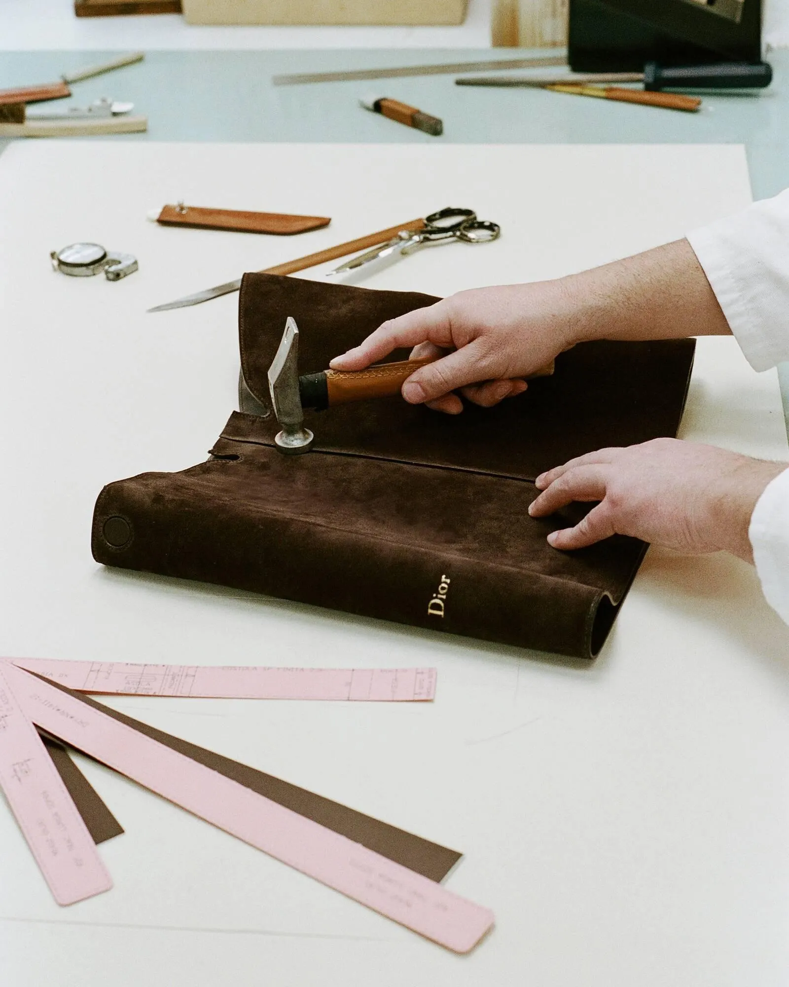 Catálogo de Folleto Dior 21 de abril al 6 de junio 2026 - Página 2