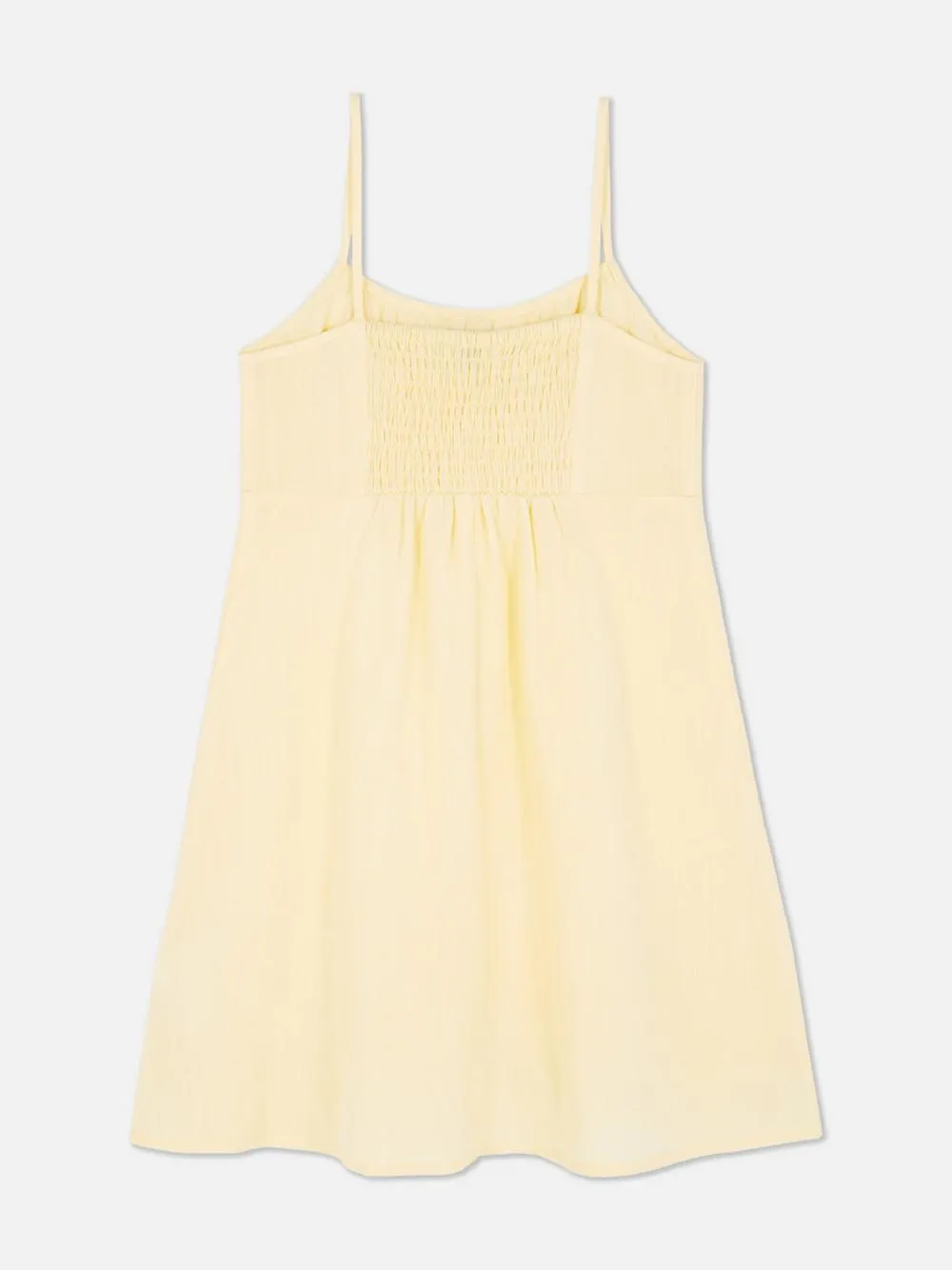 Vestido fruncido con tirantes finos