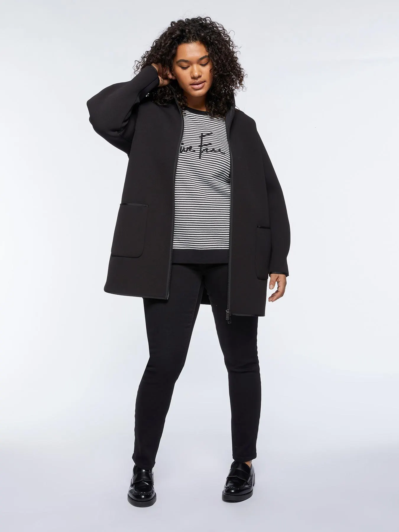 Chaqueta larga de tejido scuba