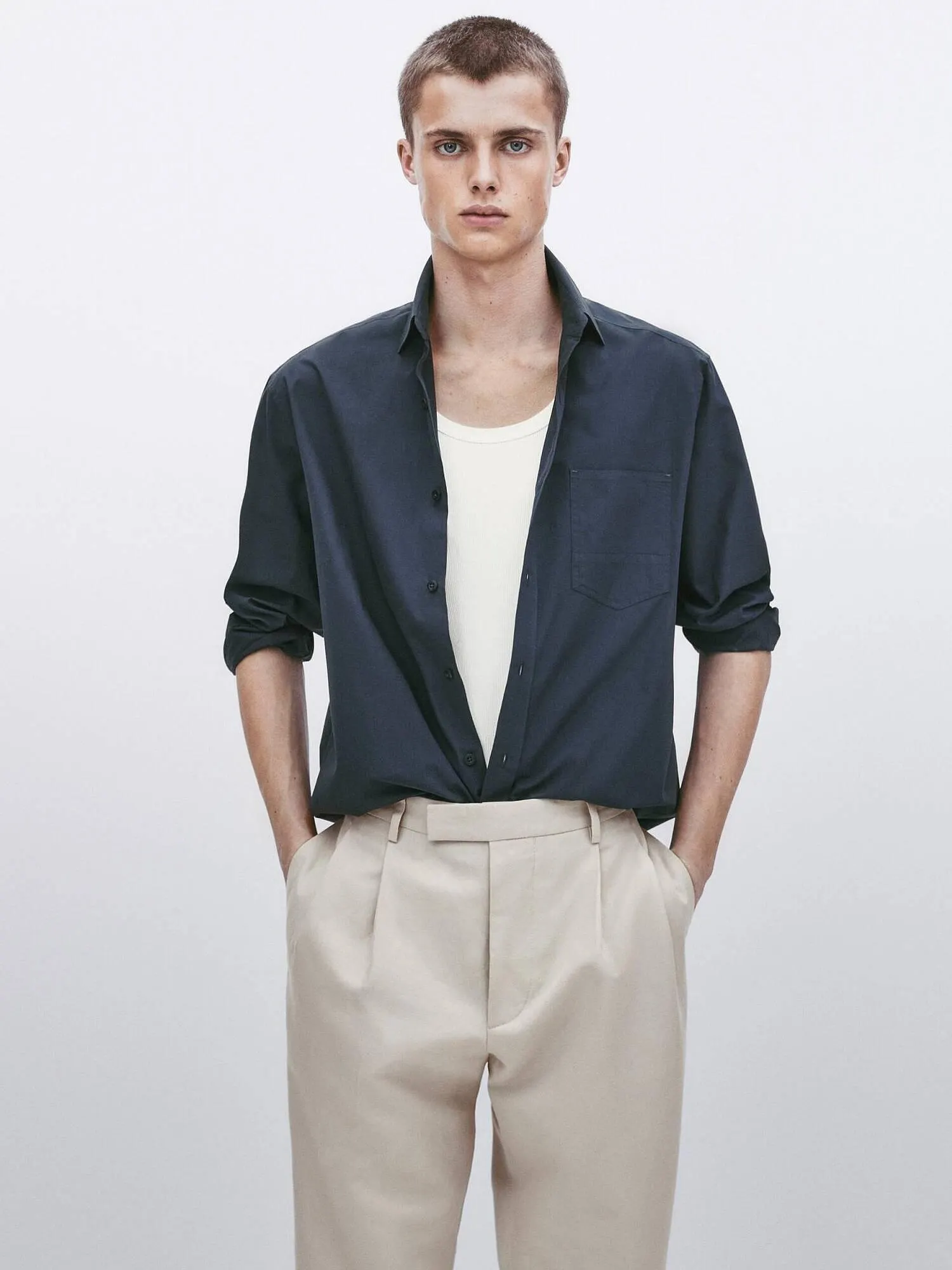 Catálogo de Folleto Massimo Dutti 19 de mayo al 10 de julio 2023 - Página 2