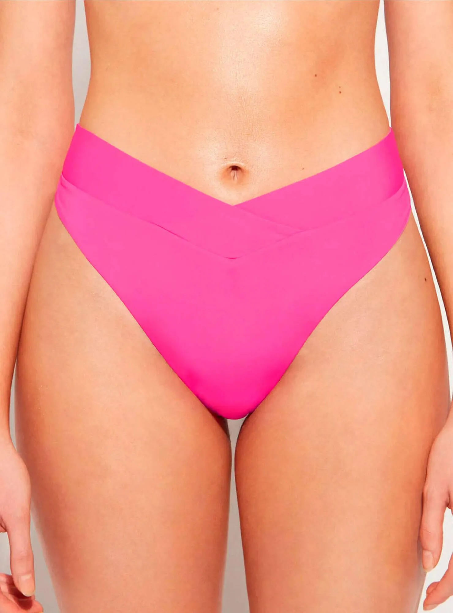 Catálogo de Folleto Calzedonia 8 de mayo al 3 de agosto 2023 - Página 3