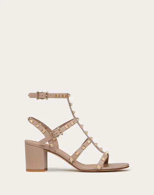 SANDALIAS ROCKSTUD DE PIEL DE BECERRO CON TIRAS Y TACÓN DE 60 MM