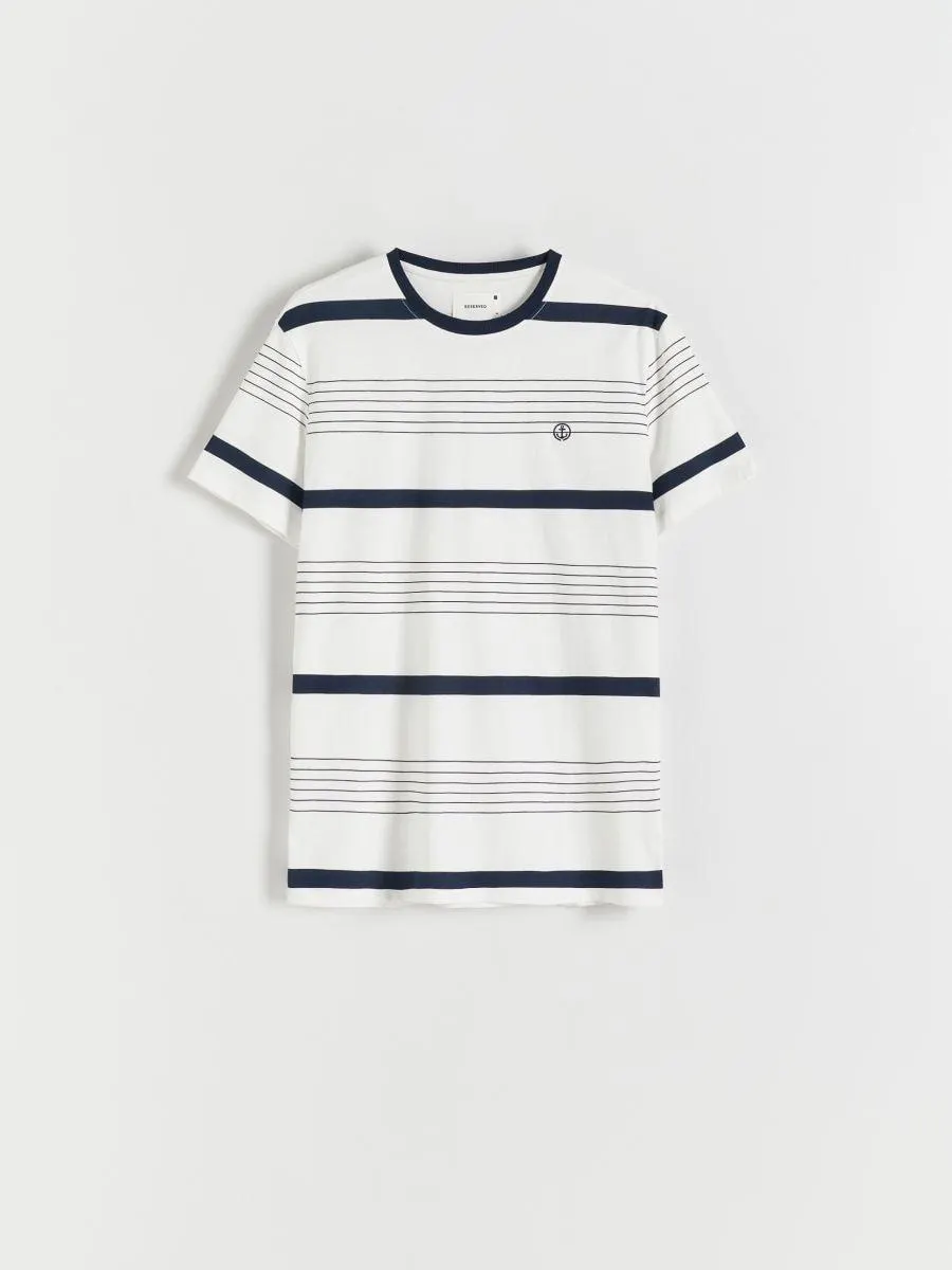 Camiseta regular fit a rayas