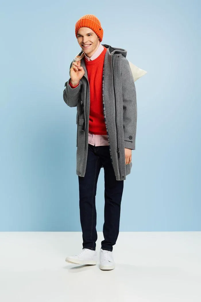 Trenca confeccionada en una mezcla de lana