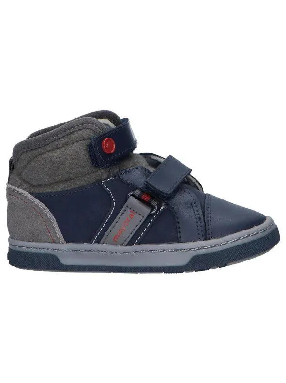 botines de menino