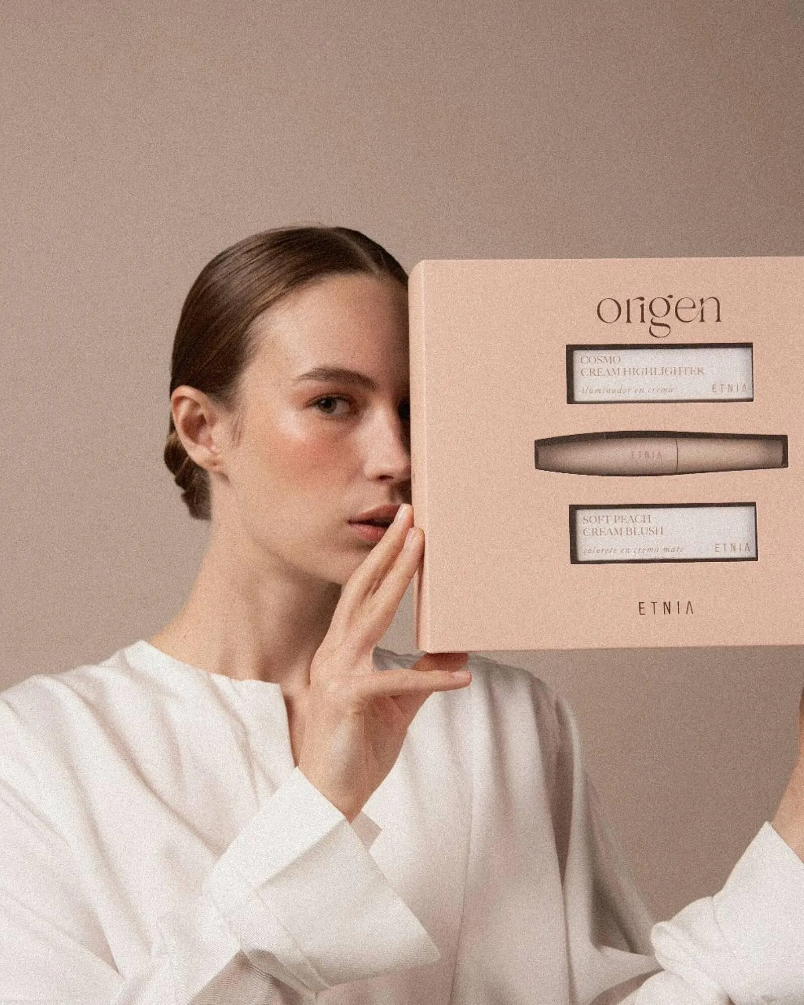 Catálogo de Folleto Etnia Cosmetics 21 de diciembre al 30 de diciembre 2023 - Página