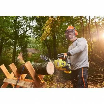 Motosierra RYOBI 36V + 1 bat Li-Ion 5Ah + cargador