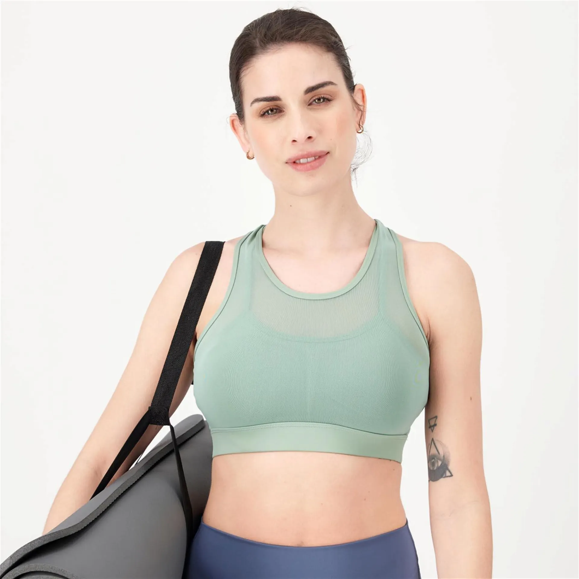 Born Living Yoga Daya