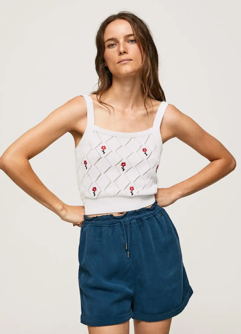 TOP ALGODÓN FLORES BORDADAS