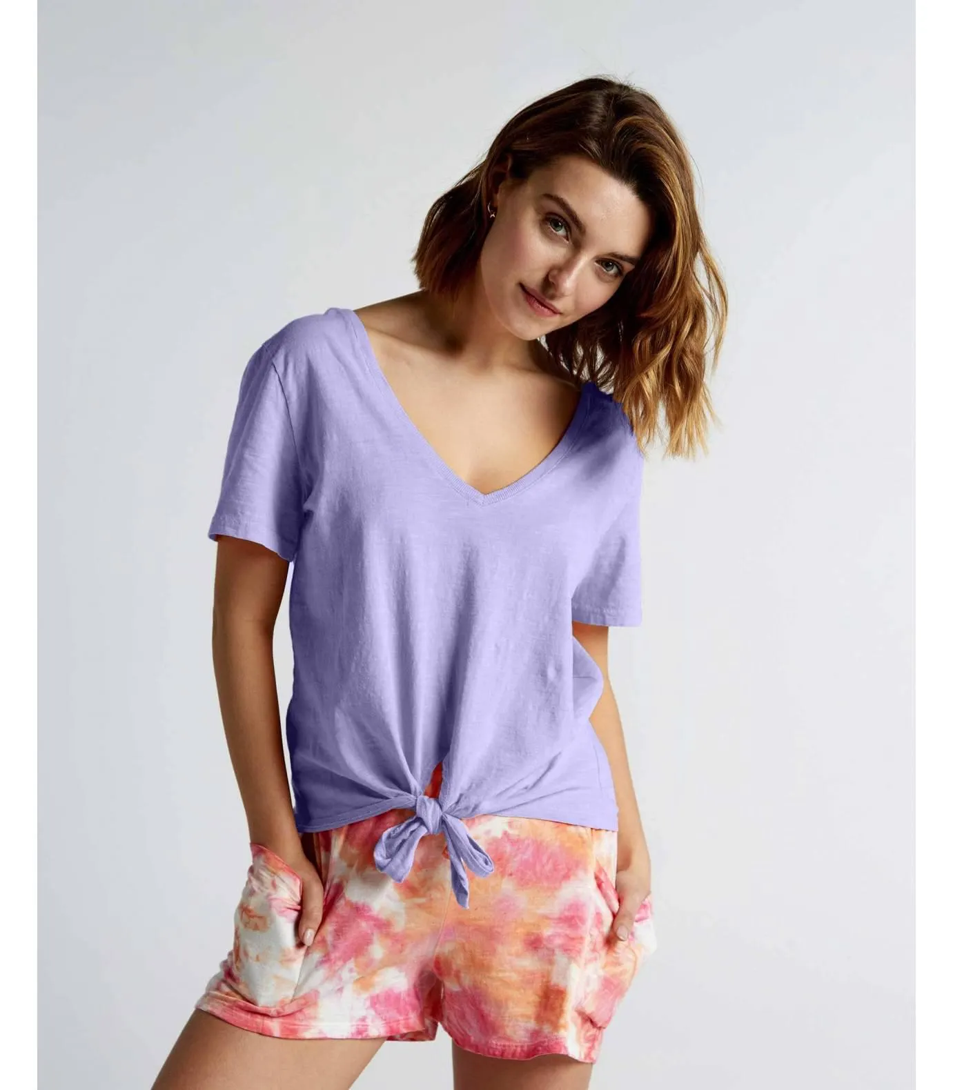 Camiseta de manga corta con nudo color lavanda