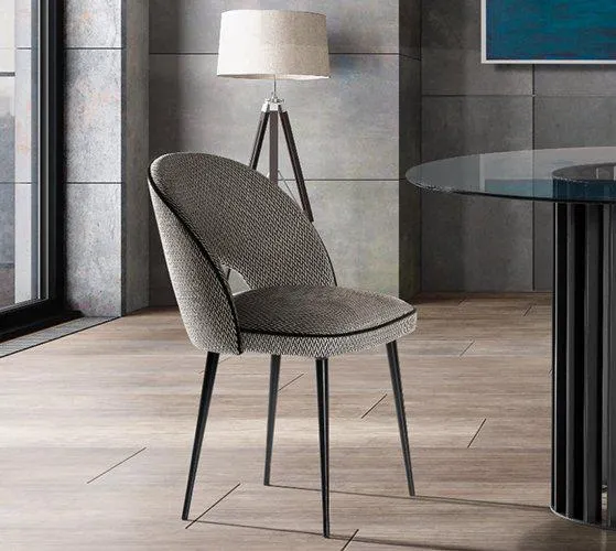 Silla tapizada Escocia patas de metal