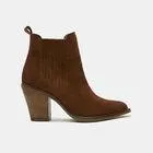 Botines En Punta Con Tacón