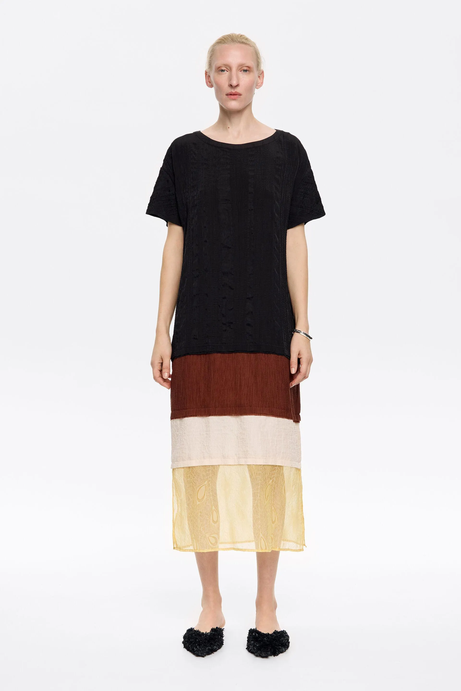 Vestido midi textura negro