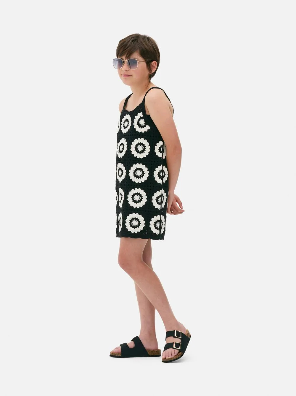 7-15 años | Vestido de crochet con diseño floral