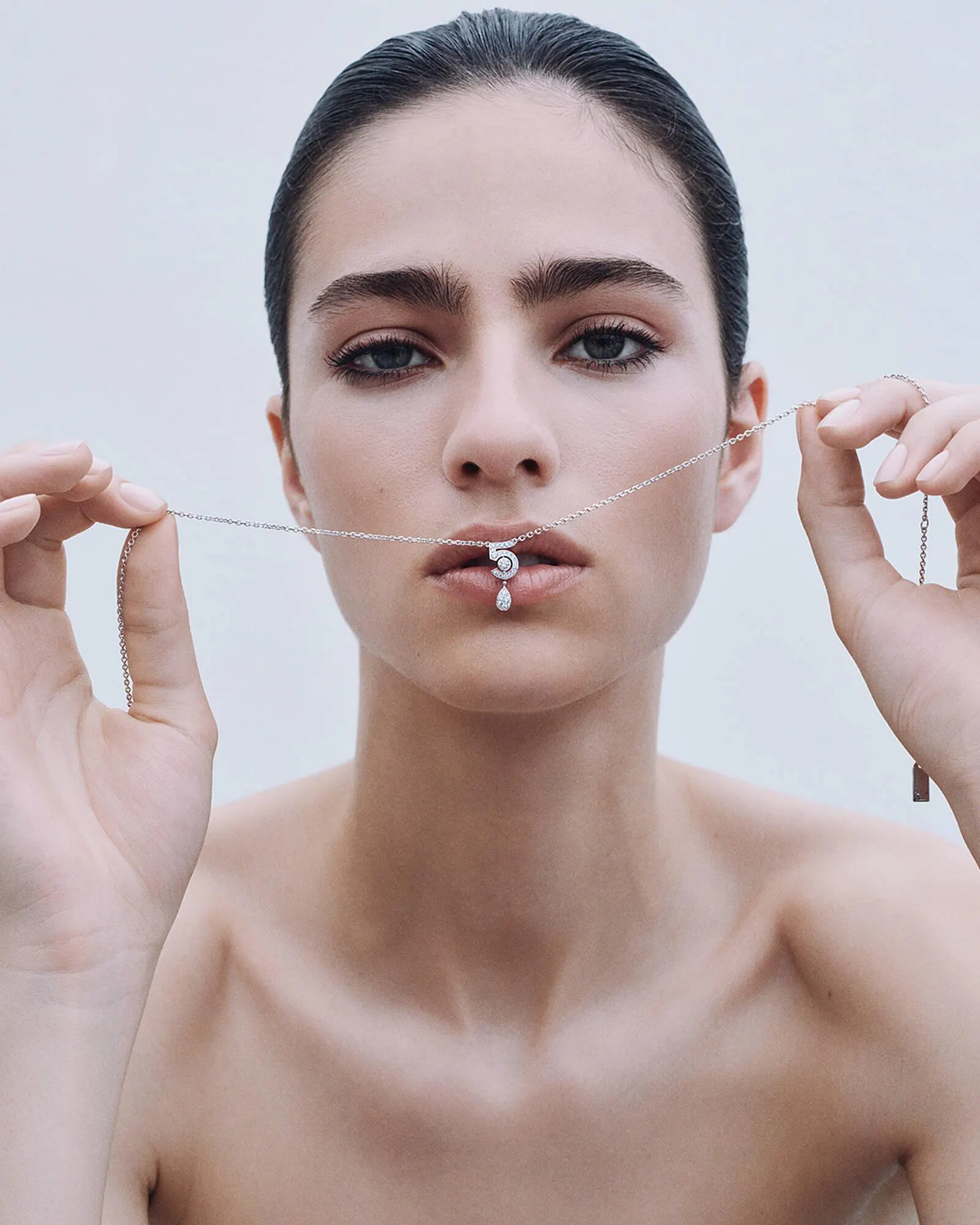 Catálogo de Folleto Chanel 8 de mayo al 28 de junio 2025 - Página 1