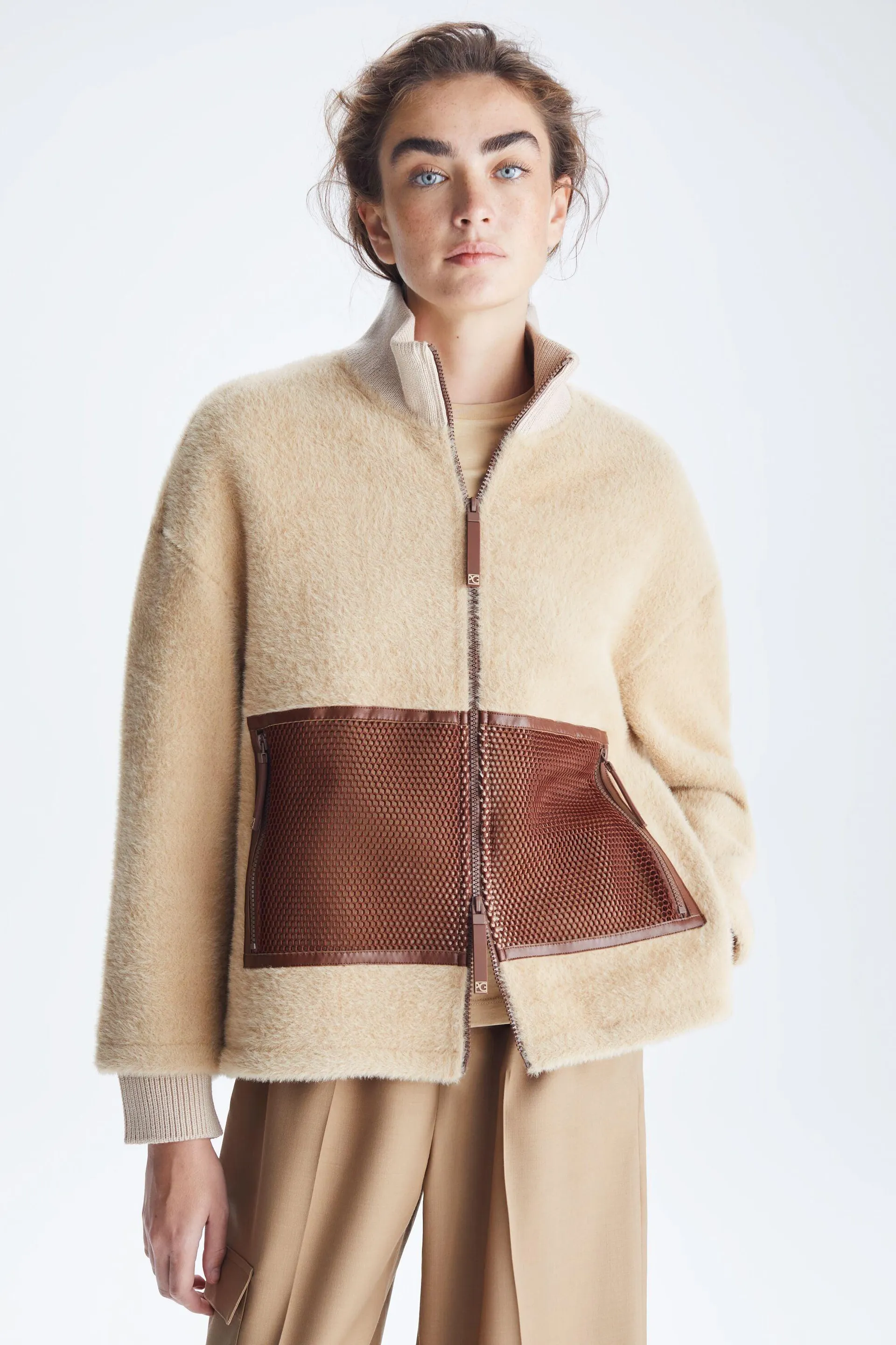 Chaqueta oversize combinada