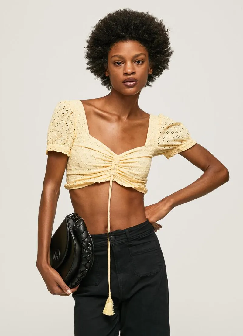 TOP ALGODÓN DETALLES CALADOS