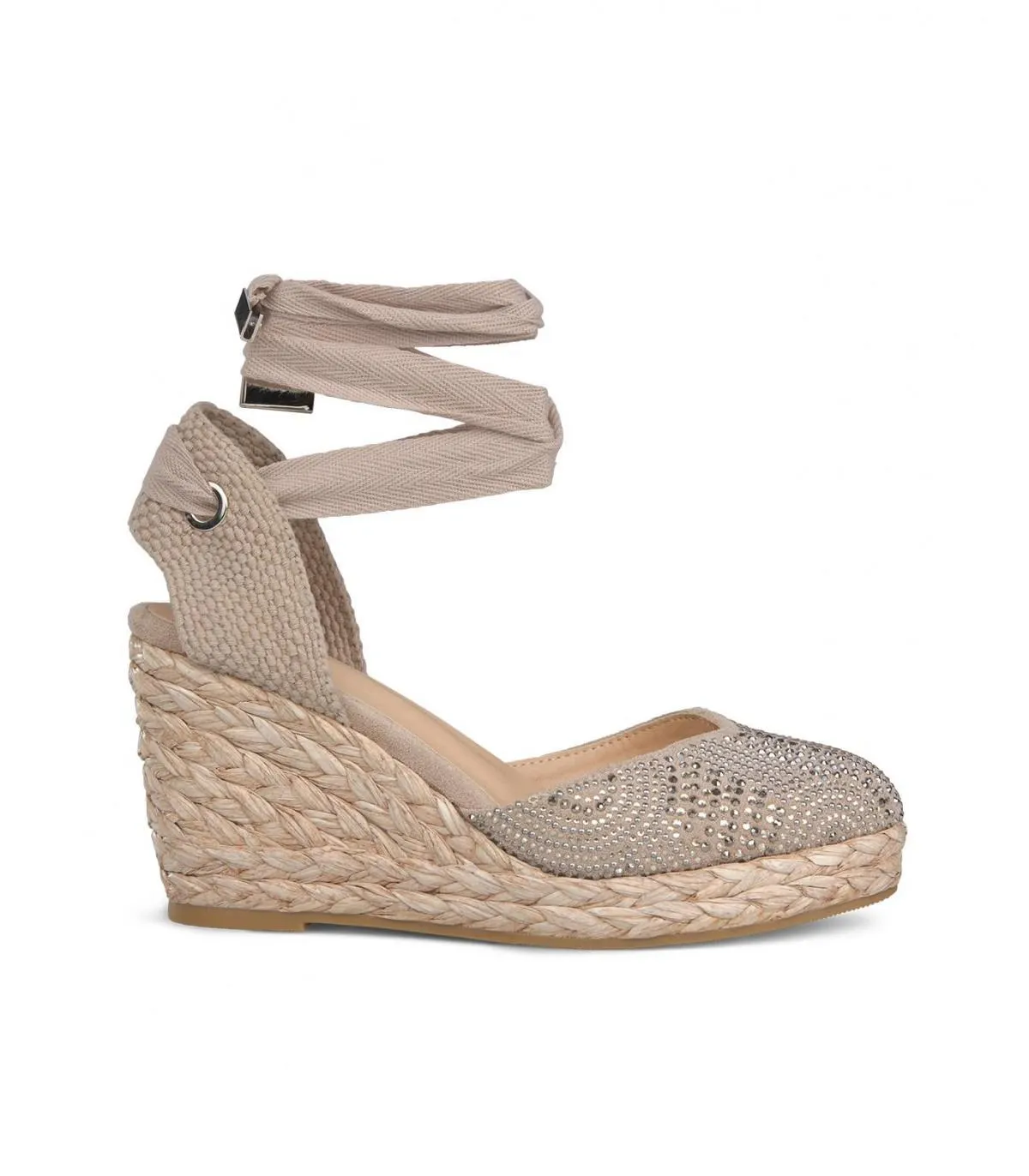 Sandalia de Mujer con cuña de Rafia trenzada.