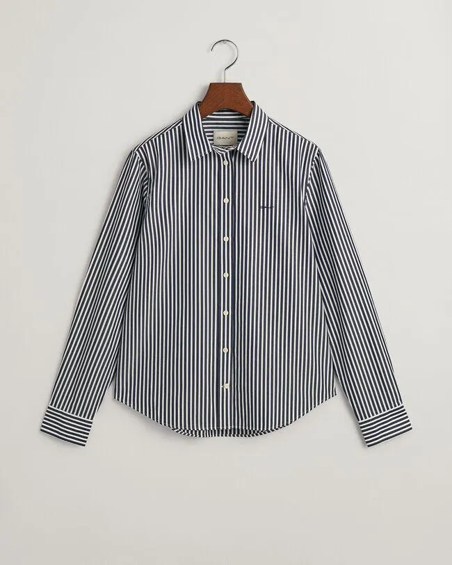 Camisa Regular Fit de popelina a rayas