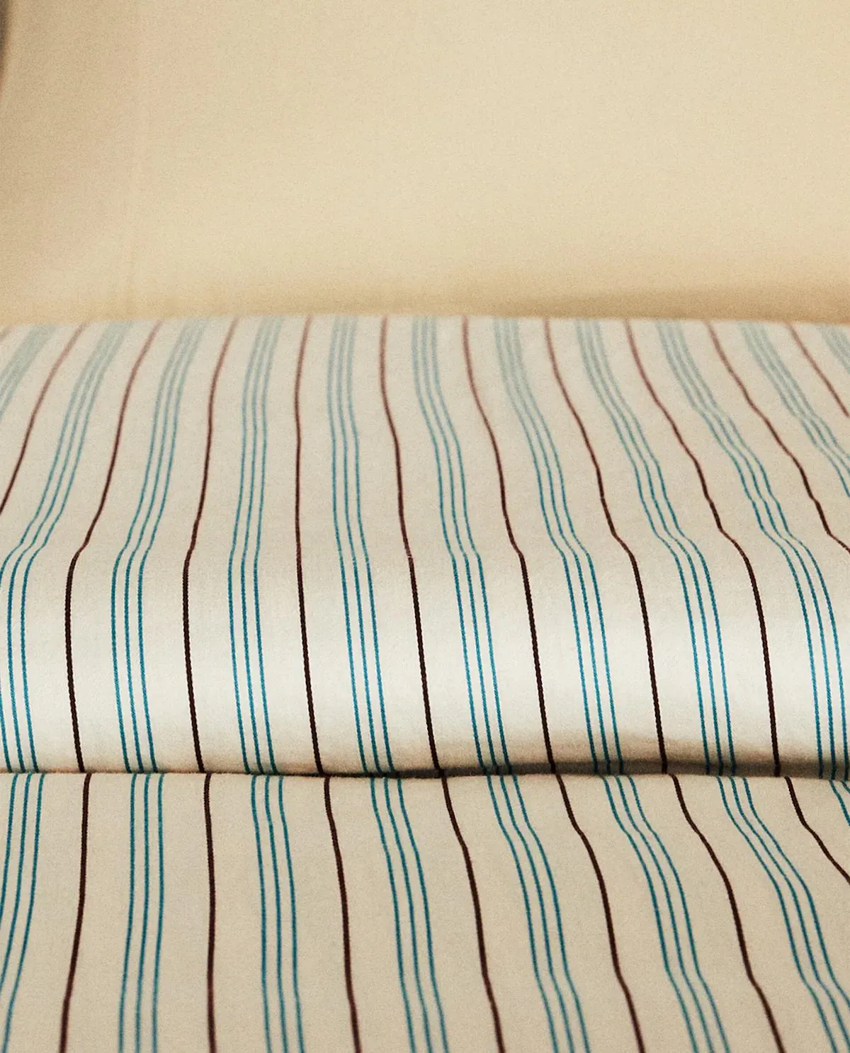 (300 HILOS) FUNDA NÓRDICA SATÉN LAVADO RAYAS