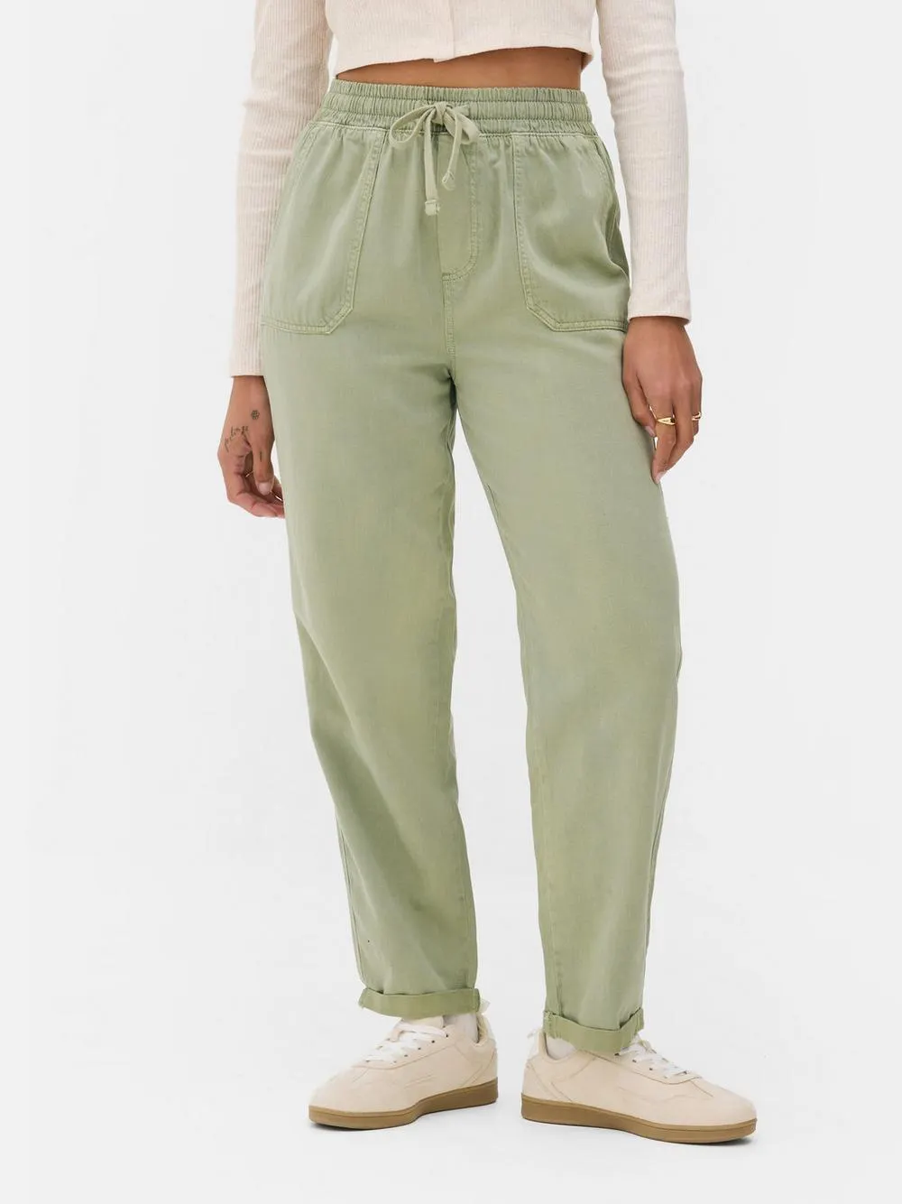 Pantaloni da tuta con laccetti in vita