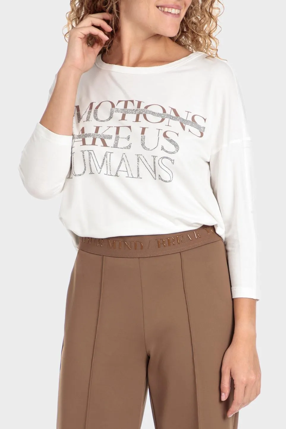 T-shirt message