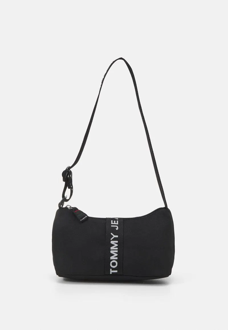 ESSENTIALS SHOULDER - Bolso de mano