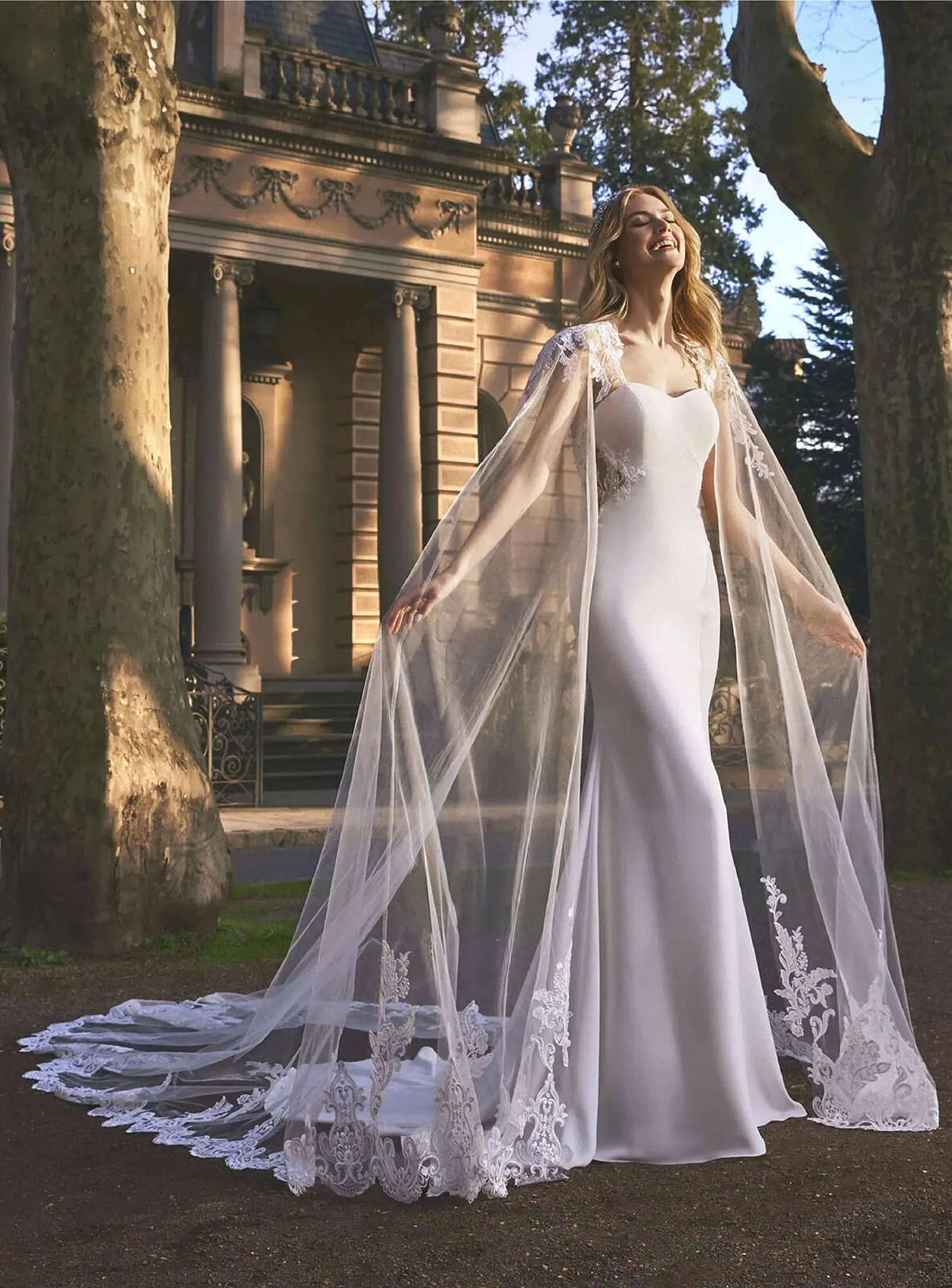 Catálogo de Folleto Pronovias 28 de abril al 5 de abril 2024 - Página 6